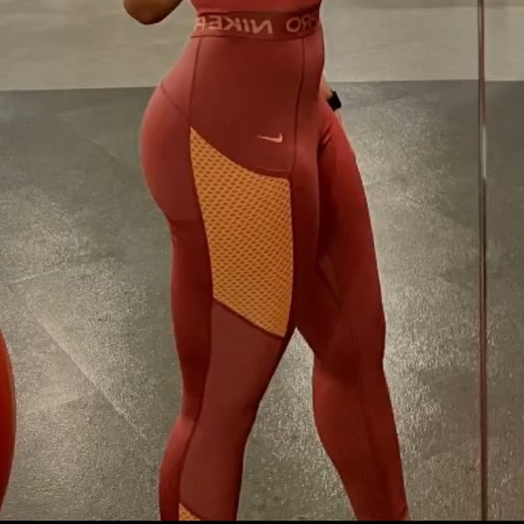 Nike Pro High-Waisted 7/8 Leggings (dri-fit, yoga, hyper warm) (sold separately) - Picture 3 of 16